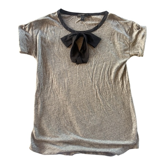 J. Crew Tops - J Crew Gray Cotton Short Sleeve T Shirt with Black Bow Accent Size XXS